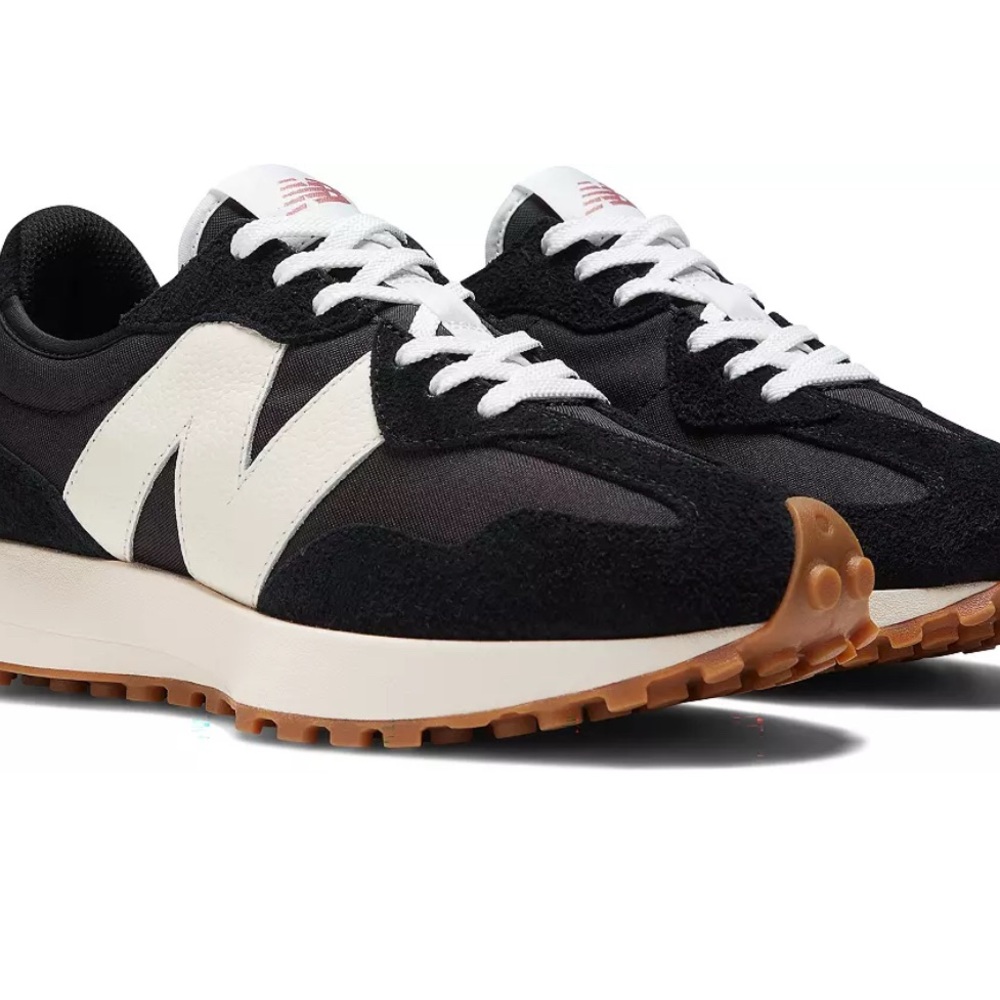 New Balance 327 Women’s 9